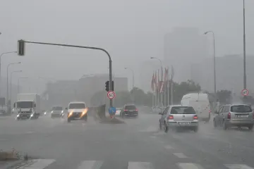 Moravou a Slezskem prošly silné bouřky, na severozápadě Čech trvá velké riziko požárů