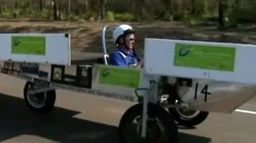 Auto na solární pohon