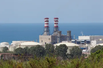 Libanon je bez centrálních dodávek elektřiny, výpadek potrvá několik dní