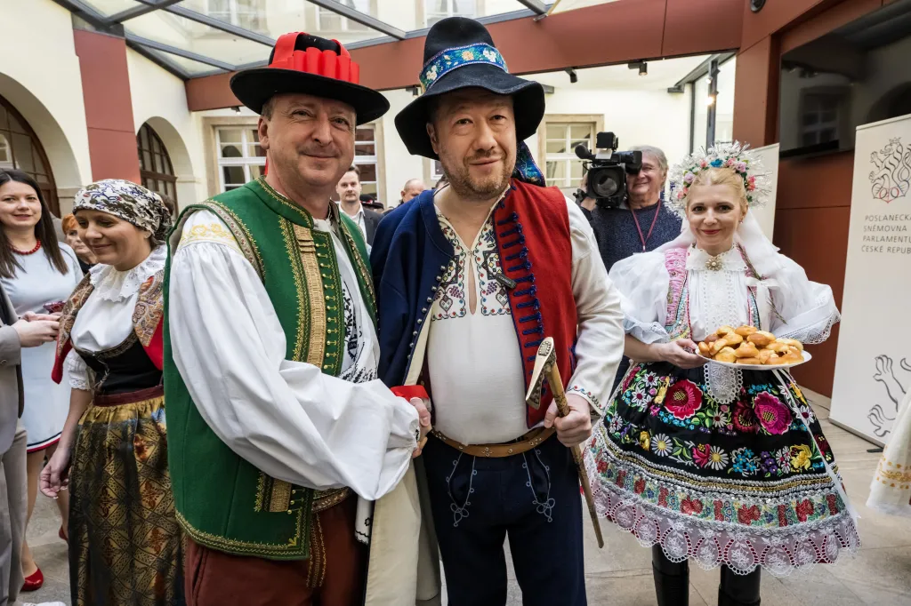 Den lidových krojů v Poslanecké sněmovně (10. 3. 2026)