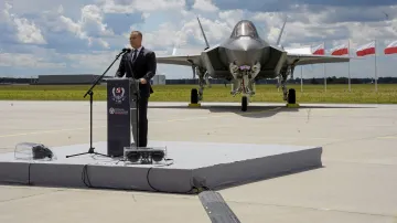 Polsko oficiálně převzalo své první stíhačky F-35