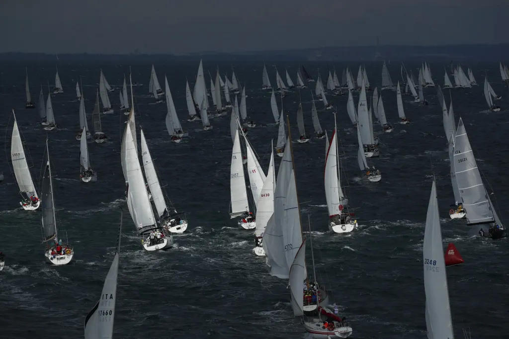 U italského města Terst se 10. října 2021 konal 53. ročník soutěže plachetnic nazvané Barcolana Sailing Regatta