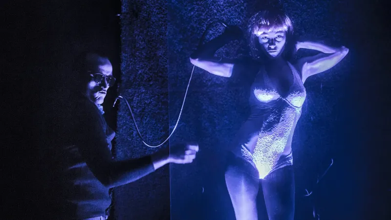 Dáma s camelkami (A studio Rubín)