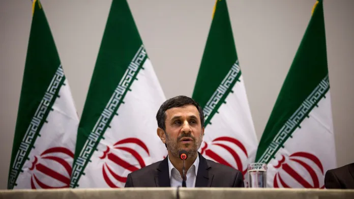 Mahmúd Ahmadínežád