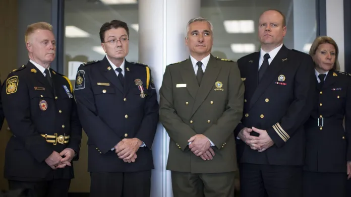 Zástupci kanadských bezpečnostních složek