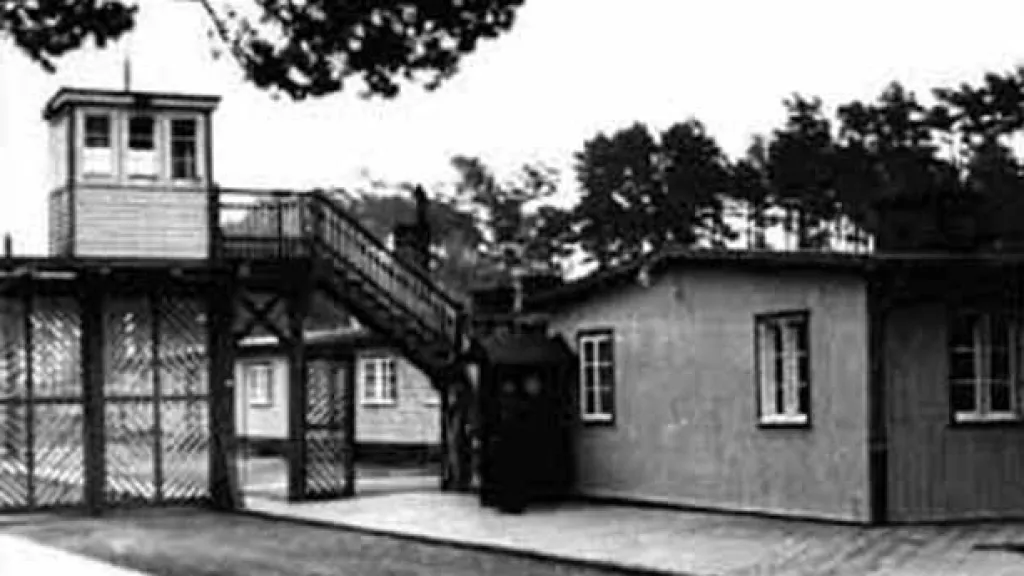 Vstupní brána koncentračního tábora Stutthof