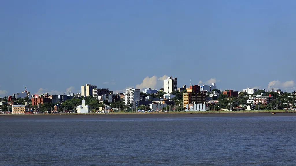 Encarnación, hlavní město paraguayského departementu Itapúa