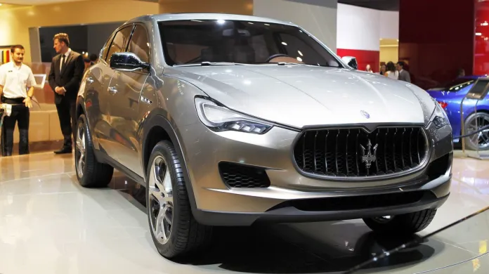 Automobilka Maserati představila ve Frankfurtu vůz kategorie SUV s názvem Kubang.