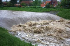 Déšť zvedl hladiny řek, na Šumavě platí povodňová pohotovost