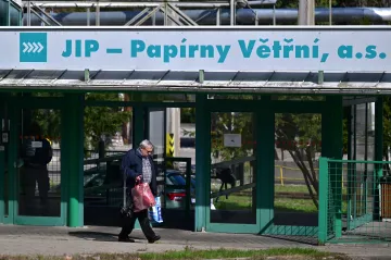 Papírny ve Větřní po 158 letech ukončily provoz
