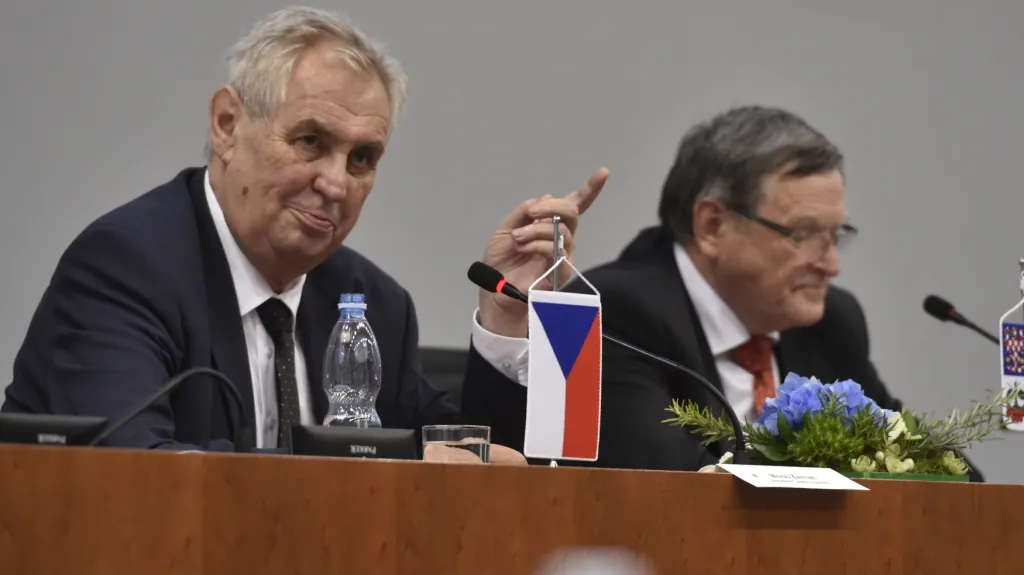 Prezident republiky Miloš Zeman a hejtman Kraje Vysočina Jiří Běhounek
