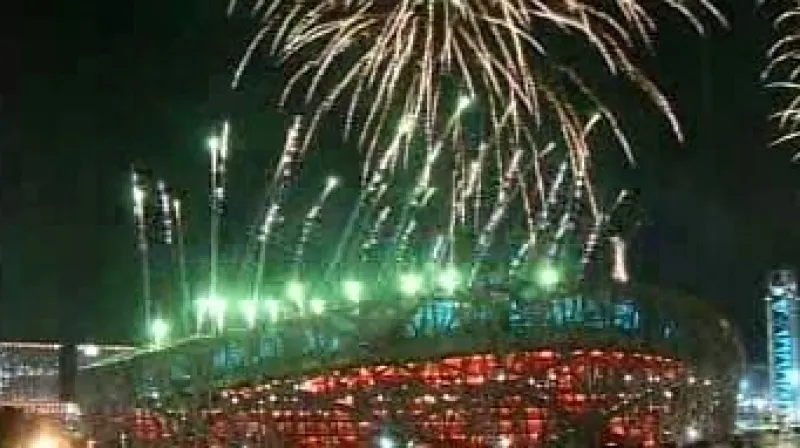 Zkouška ohňostroje pro zahajovací ceremoniál OH v Pekingu