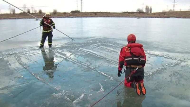 NO COMMENT: Cvičení hasičů