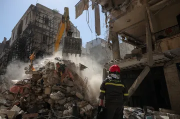 Izrael pokračoval v bombardování Libanonu, útočil i Hizballáh