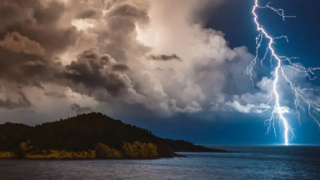 Živelních katastrof ve světě přibývá, varuje WMO