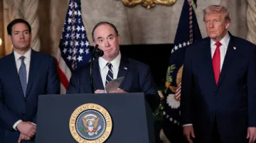 Šéf amerického námořnictva John Phelan