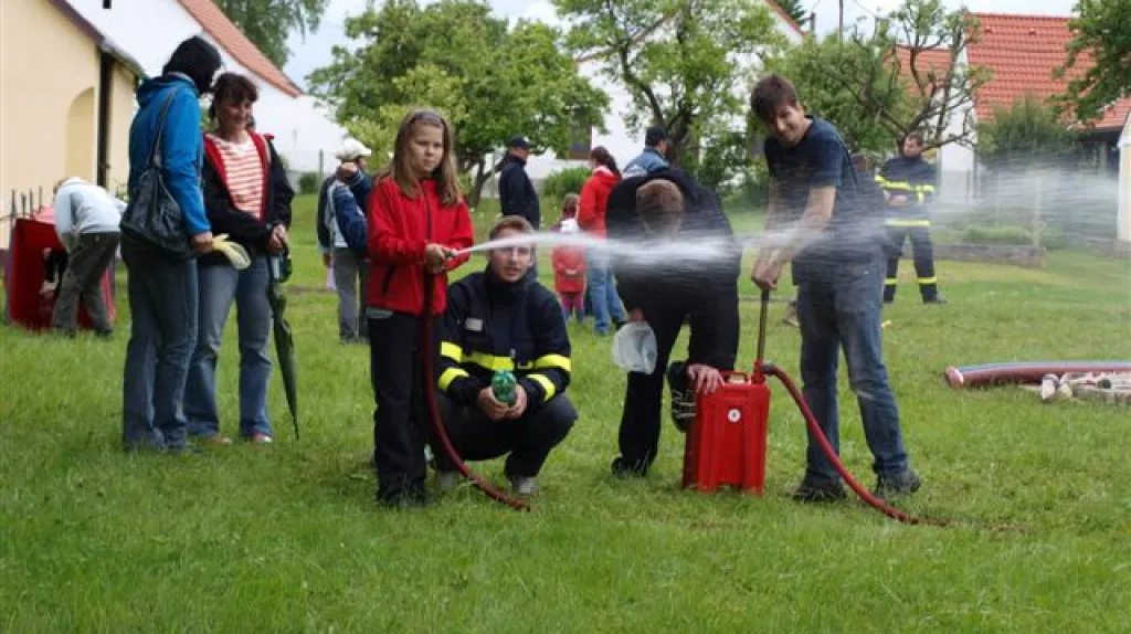 Dětský den u hasičů v Příbrazi