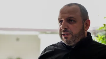 Ukrajinský vyjednavač Rustem Umerov na snímku z 30. listopadu 2025