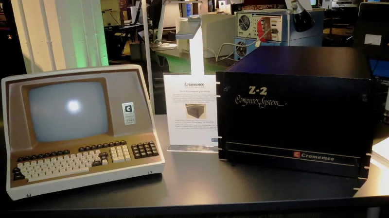 Počítač Cromemco Z-2