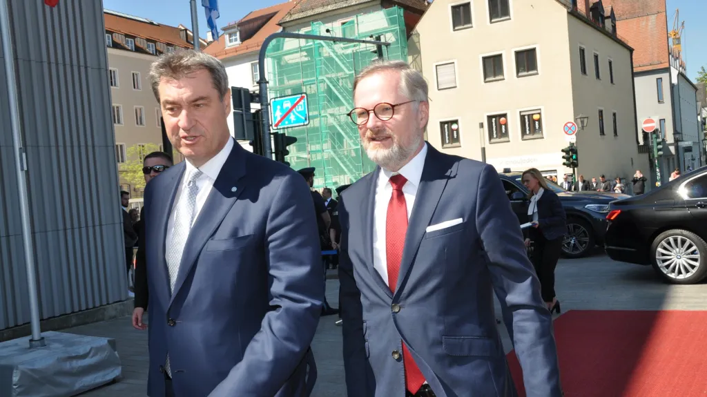 Bavorský premiér Markus Söder přivítal Petra Fialu