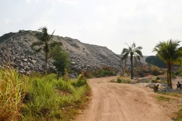 Sierra Leone dvacet let po válce nevzkvétá, ale žije v míru. Šrámy z konfliktu zemi ovlivňují dál