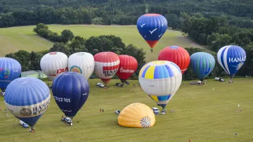 Balony nad Bouzovem 2017