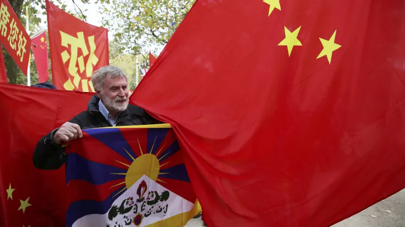 Uvítání čínského prezidenta v Británii