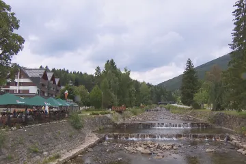 Sezona dovolených je v polovině. Lidé po Česku jezdí na kratší dobu a na poslední chvíli