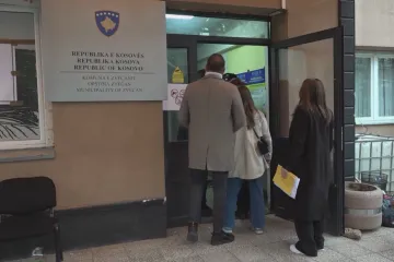 Na severu Kosova se hlasovalo o odvolání starostů. Etničtí Srbové referendum bojkotovali