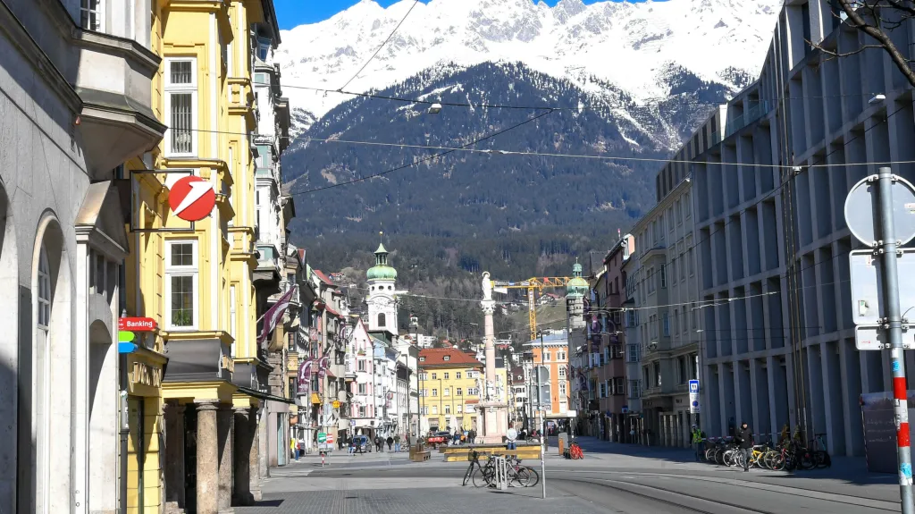 Prázdné ulice v Innsbrucku