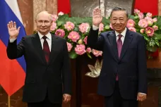 Rusko a KLDR si slíbily bezodkladnou pomoc ve válce, Putin posiluje vztahy i ve Vietnamu