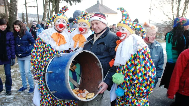 Maškarní rej v Míčově