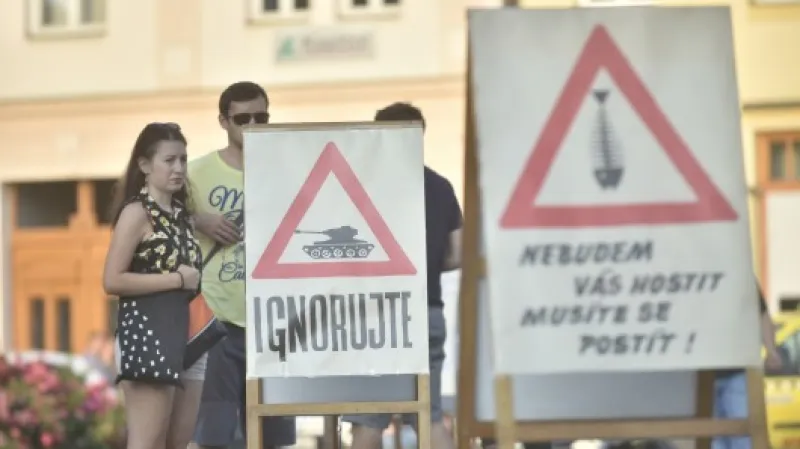 Happening v Hradci Králové,  Autor: Josef Vostárek,  Zdroj: ČTK