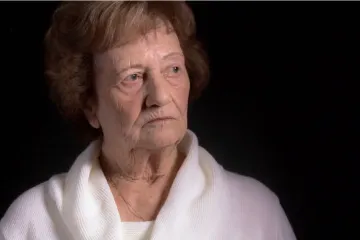 Na troskách ghetta budeme se smát, zpívali si v Terezíně. Ten ale nebyl přestupní stanicí domů