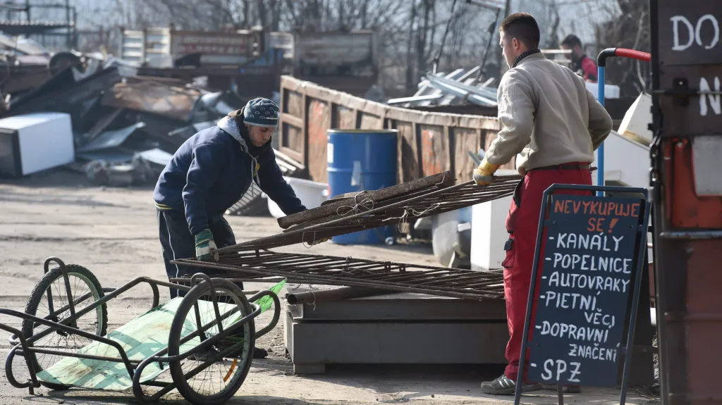 Sběrna kovového šrotu