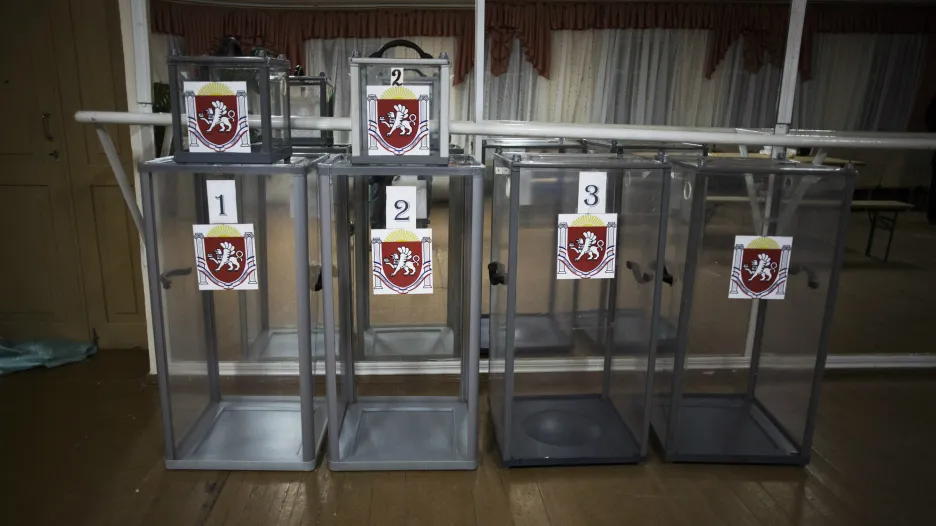 Hlasovací urny pro krymské referendum jsou připraveny