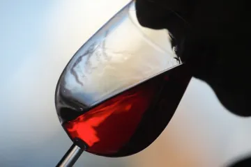 Víno nezdraží, spotřební daň se odkládá