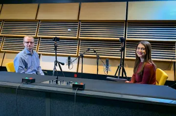 Museli jsme najít kolegy s dostatkem odvahy, říká šéfredaktor Deníku N Tomášek