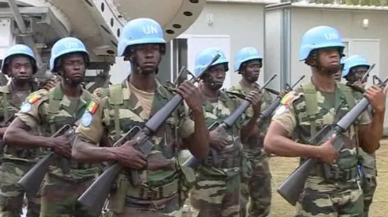 Mise tří prezidentů selhala