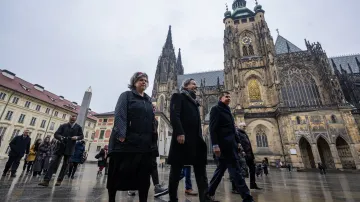 Oběti sexuálního zneužívání v katolické církvi přicházejí na Hrad, kde se setkají s prezidentem Petrem Pavlem