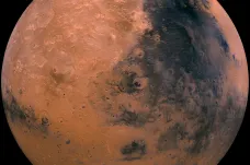 Čínská sonda se dostala na oběžnou dráhu Marsu. Na planetu vyšle vozítko