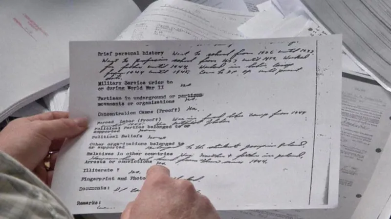 Michael Karkoc lhal americkým imigračním úřadům