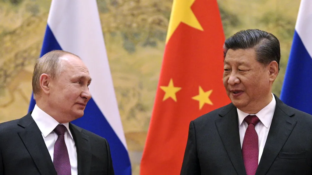 Vladimir Putin a Si Ťin-pching v Pekingu