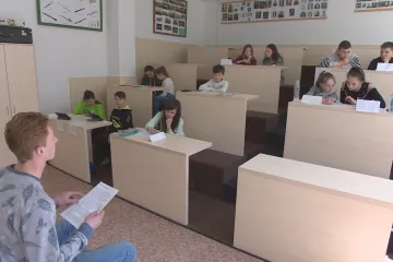 Do školek a škol nastoupilo 26 500 uprchlíků, míst je zatím podle ministerstva dost 