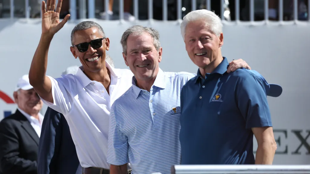 Tři bývalí prezidenti USA, 24 let vlády. Barack Obama, George Bush mladší a Bill Clinton