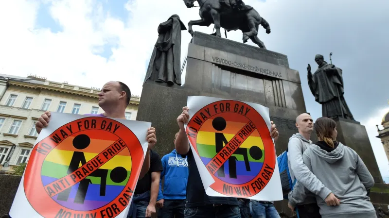 Odpůrci Prague Pride 2014