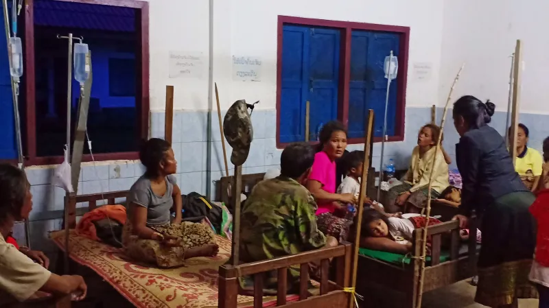 Události: Voda z protržené hráze smetla v Laosu desítky vesnic