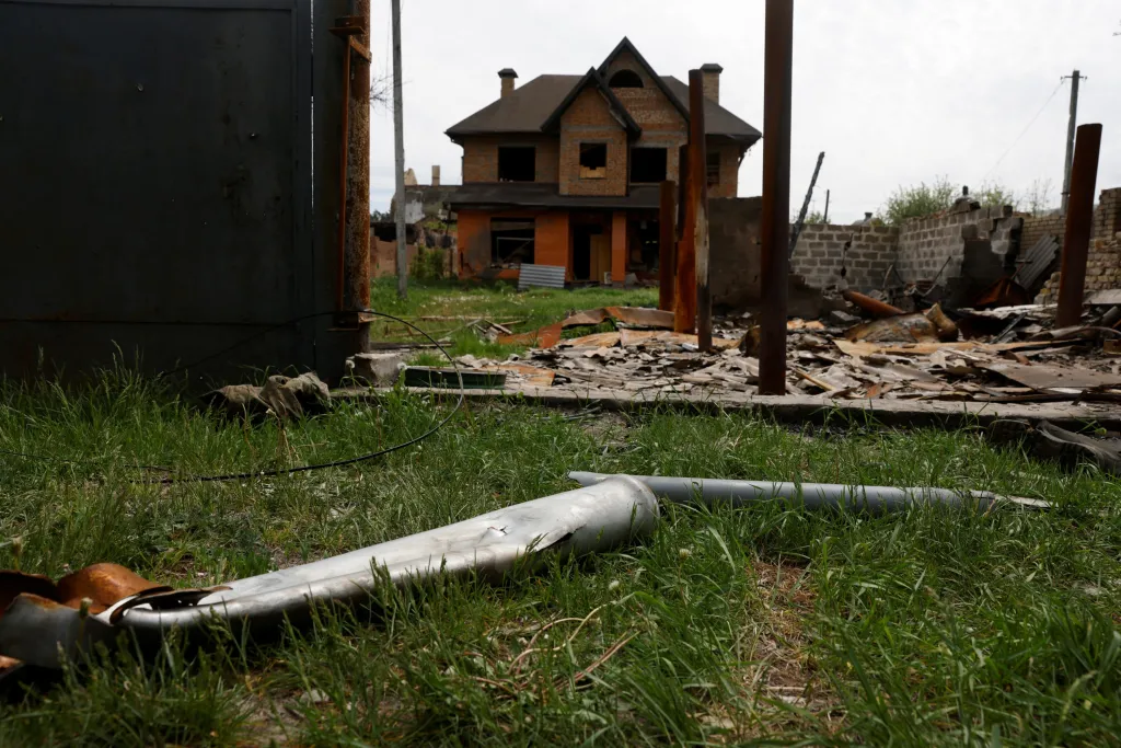 Ukrajinci se po odchodu Rusů vracejí do svých domovů. Někteří ho jen těžko poznávají