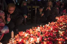Česko čekají 17. listopadu piety, diskuze i koncerty. Akce připomenou také válku na Ukrajině