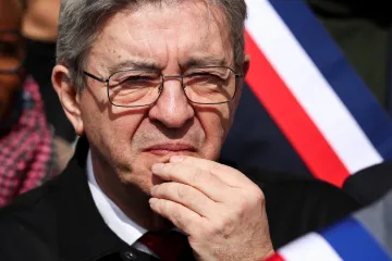 Prezident z krajní pravice, nebo levice? Francouzi možná jiný výběr mít nebudou